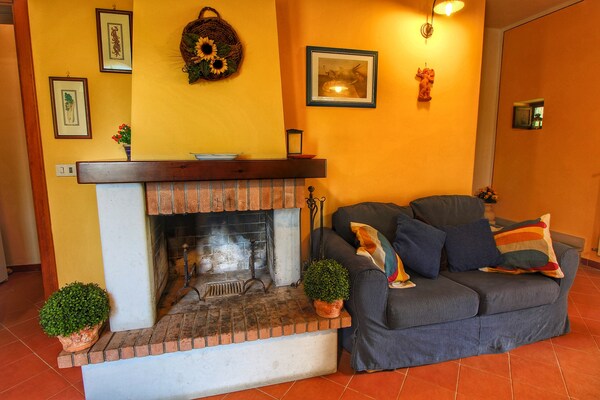 Foto van Appartement in Toscane bij Trasimeno - Vakantiehuis in Chianacce - LivingRoom