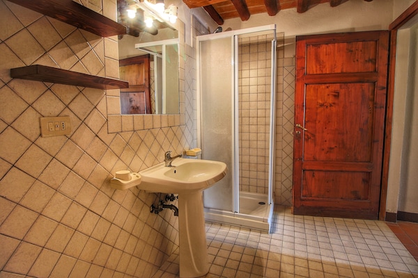 Foto van Gezellige retraite, Colle val D'elsa - Vakantiehuis in Colle val D'elsa - BathRoom
