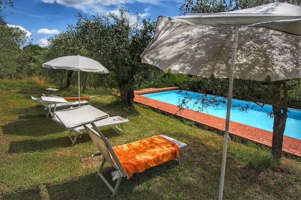 Foto van Gezellige boerderij in Le Tolfe met een zwembad - Vakantiehuis in Siena - PoolOfHouse