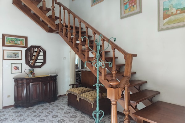 Foto van Vakantiehuis Camaiore bij Lido-stranden - Vakantiehuis in Camaiore - Stairs