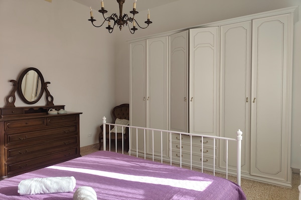 Foto van Vakantiehuis Camaiore bij Lido-stranden - Vakantiehuis in Camaiore - BedRoom