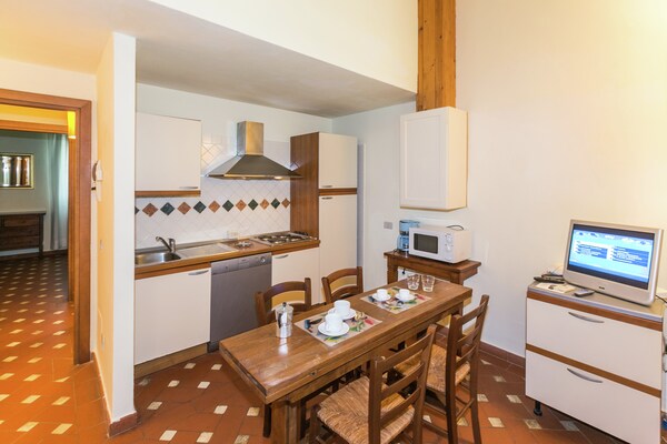 Foto van Gezellig appartement op slechts 7 km van het strand en de helderblauwe zee - Kitchen