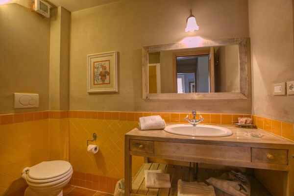 Foto van Vakantiehuis in Braccagni met Wellness & Golf - Vakantiehuis in Braccagni - BathRoom