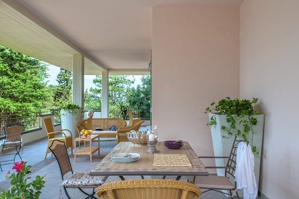 Foto van Prachtig verblijf in Tavullia - Vakantiehuis in Tavullia - TerraceBalcony