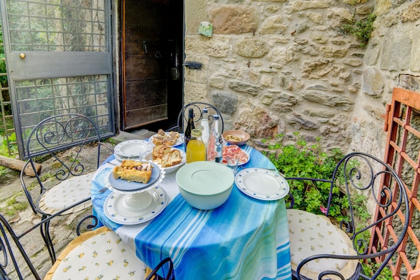 Foto van Familieverblijf in de molen met barbecue - Vakantiehuis in Roccafluvione - Ambiance