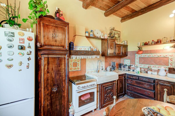 Foto van Monumentaal vakantiehuis in de heuvels van Abruzzo - Kitchen