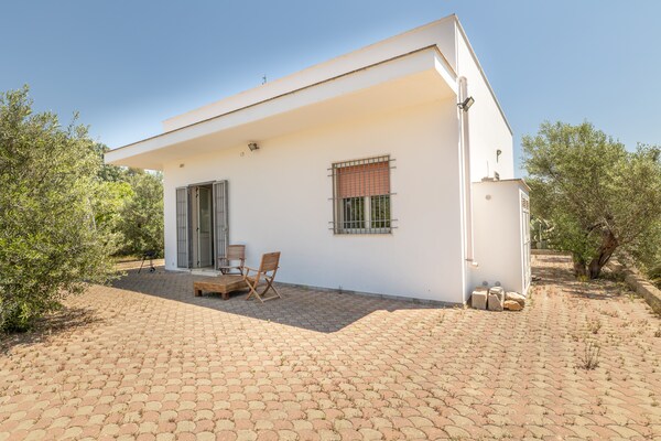 Foto van Verblijf in Sunny Garden in Taviano - Vakantiehuis in Taviano - ExteriorSummer