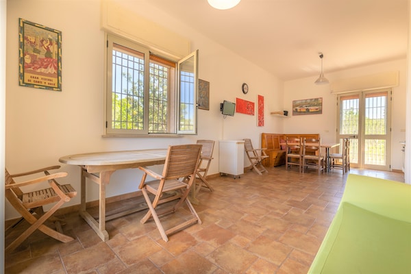 Foto van Verblijf in Sunny Garden in Taviano - Vakantiehuis in Taviano - DiningRoom