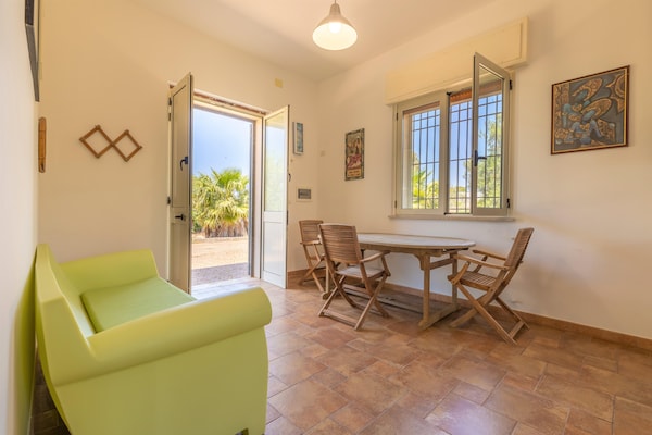 Foto van Verblijf in Sunny Garden in Taviano - Vakantiehuis in Taviano - LivingRoom