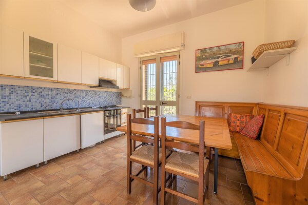 Foto van Verblijf in Sunny Garden in Taviano - Vakantiehuis in Taviano - Kitchen