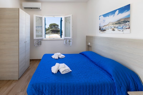 Foto van Appartement in Favignana met gedeeld zwembad - Vakantiehuis in Favignana - BedRoom