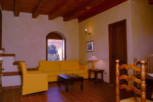 Foto van Rustiek Siciliaans toevluchtsoord met spa - Vakantiehuis in Ciolino Resuttano - DiningRoom