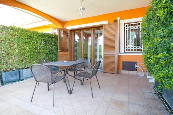 Foto van Appartement met panoramisch uitzicht op zee - Vakantiehuis in Trecastagni - TerraceBalcony