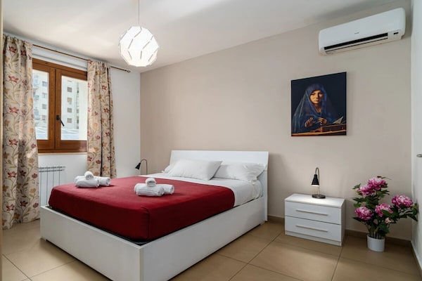 Foto van Appartement met terras - Vakantiehuis in Catania - Untagged