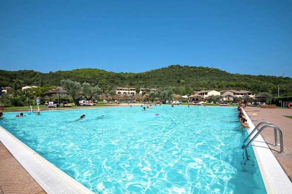 Foto van Residentie Le Corti di Montepitti, Suvereto - Vakantiehuis in Suvereto - PoolOfHouse