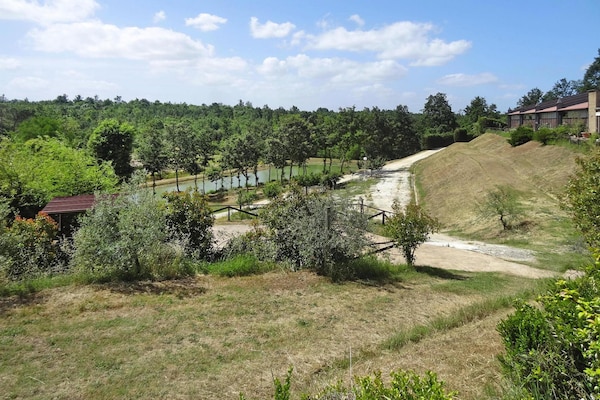 Foto van Appartement in Vinci met zwembad & wellness - Vakantiehuis in Pinete Fucecchio - AreaSummer5KM