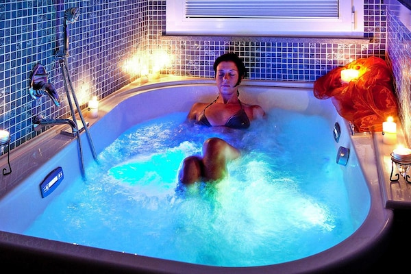 Foto van Appartement in Vinci met zwembad & wellness - Vakantiehuis in Pinete Fucecchio - Sauna