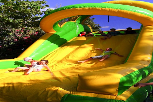 Foto van Stacaravan met zwembad in Vias - Vakantiehuis in Vias-Plage - ParkFacilities