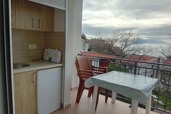 Foto van Classic Studio Apartment with Sea View and Terrace - TerraceBalcony