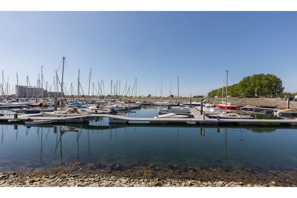Foto van Appartement in Sint-Annaland aan het Water - Vakantiehuis in St. Annaland - AreaSummer1KM