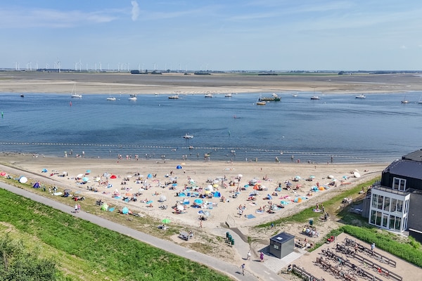 Foto van Appartement in Sint-Annaland aan het Water - Vakantiehuis in St. Annaland - Untagged