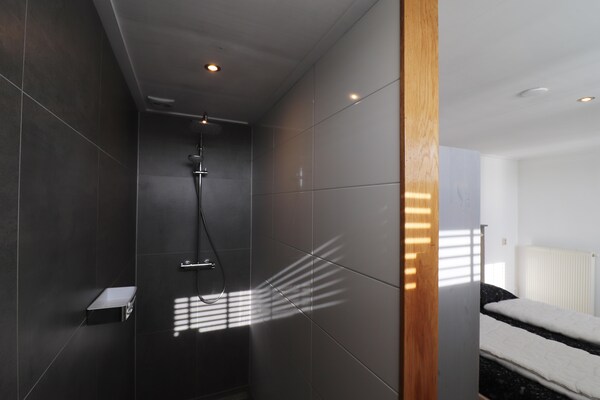 Foto van Vakantiehuis op Ameland bij Golfbaan - Vakantiehuis in Hollum - BathRoom