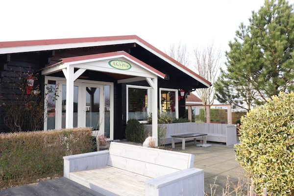 Foto van Vakantiehuis op Ameland bij Golfbaan - Vakantiehuis in Hollum - ParkFacilities