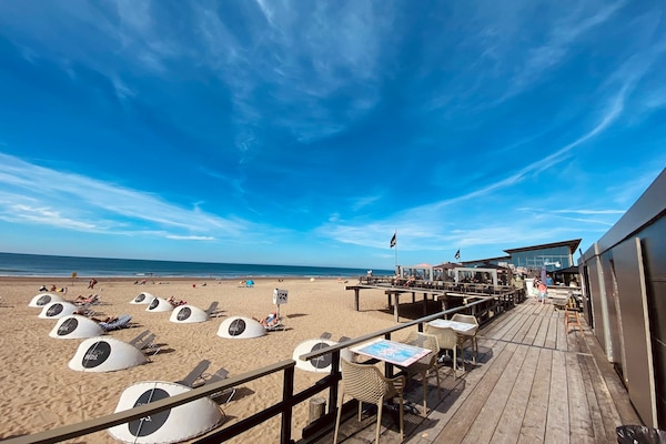 Foto van Kidz Lodge in Zon Zee Strand met speelplaats - Vakantiehuis in Callantsoog - AreaSummer5KM