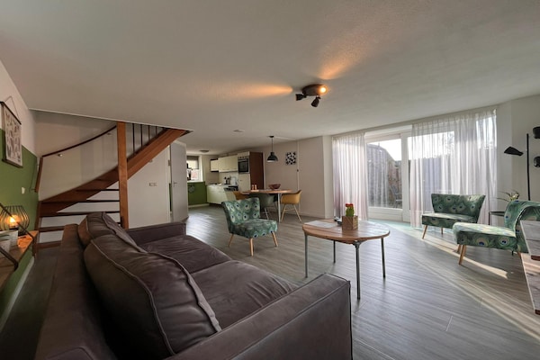 Foto van Eigentijdse familiehaven in Noordwijk - Vakantiehuis in Noordwijk - LivingRoom