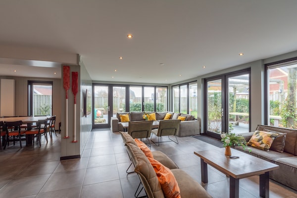Foto van Groepsreisje Callantsoog | Strand - Vakantiehuis in Callantsoog - LivingRoom