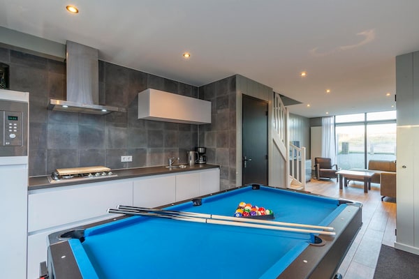 Foto van Groepsreisje Callantsoog | Strand - Vakantiehuis in Callantsoog - Kitchen