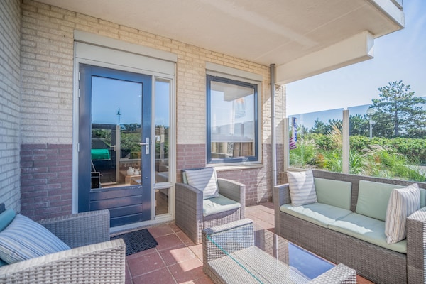 Foto van 2 persoons eilandzicht appartement met sauna - Vakantiehuis in De Koog - TerraceBalcony