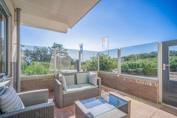 Foto van 2 persoons eilandzicht appartement met sauna - Vakantiehuis in De Koog - TerraceBalcony