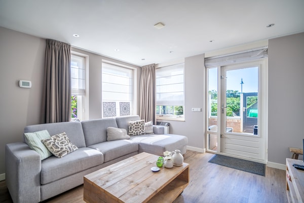 Foto van 2 persoons eilandzicht appartement met sauna - Vakantiehuis in De Koog - LivingRoom