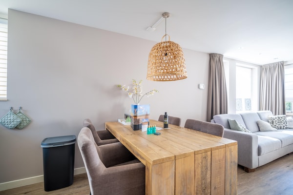 Foto van 2 persoons eilandzicht appartement met sauna - Vakantiehuis in De Koog - LivingRoom