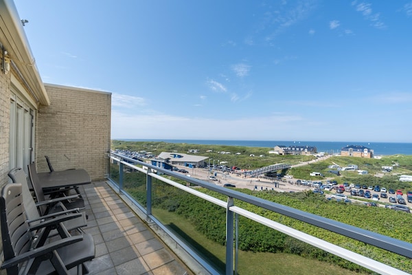 Foto van 4 Persoons appartement met zeezicht - Vakantiehuis in De Koog - ViewSummer