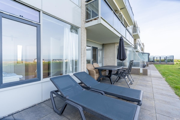 Foto van 2 persoons zeezicht appartement - Vakantiehuis in De Koog - TerraceBalcony