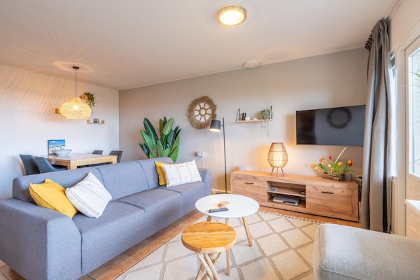 Foto van 2 persoons zeezicht appartement - Vakantiehuis in De Koog - LivingRoom