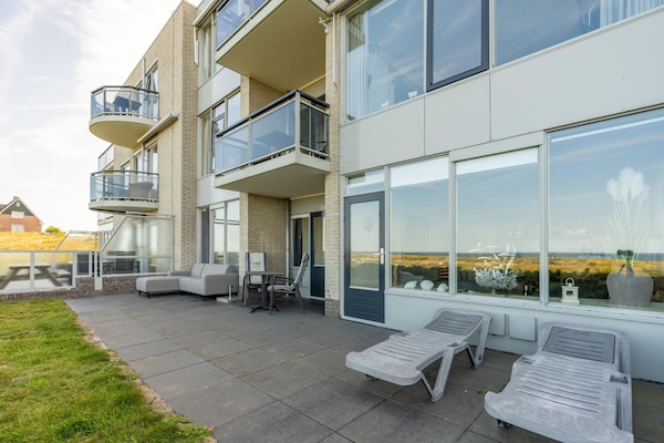 Foto van 2 persoons zeezicht appartement - Vakantiehuis in De Koog - TerraceBalcony