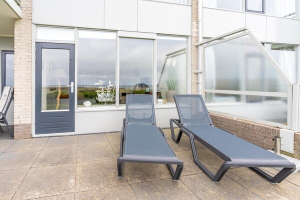Foto van 2 persoons zeezicht appartement - Vakantiehuis in De Koog - Terrace