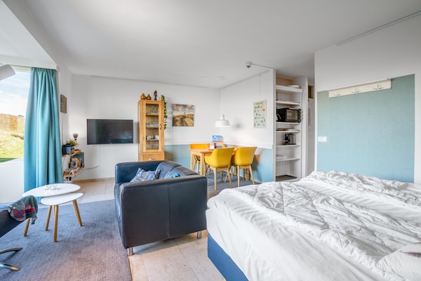 Foto van 2 persoons eiland-zeezicht studio-appartement - Vakantiehuis in De Koog - LivingRoom