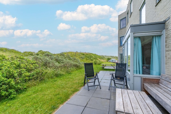 Foto van 2 persoons eiland-zeezicht studio-appartement - Vakantiehuis in De Koog - TerraceBalcony