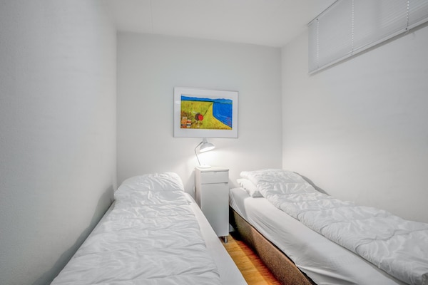 Foto van 4 Persoons appartement met eiland-zeezicht - Vakantiehuis in De Koog - BedRoom
