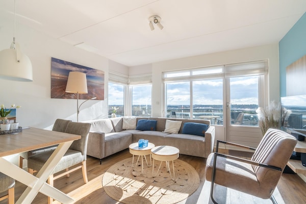 Foto van 4 Persoons appartement met eilandzicht - Vakantiehuis in De Koog - LivingRoom
