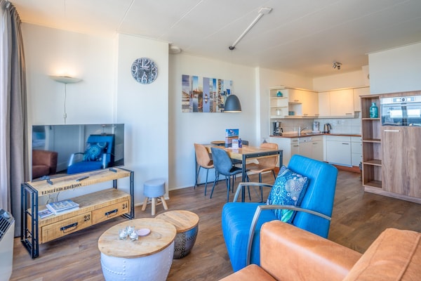 Foto van 2 Persoons appartement met eilandzicht - Vakantiehuis in De Koog - LivingRoom