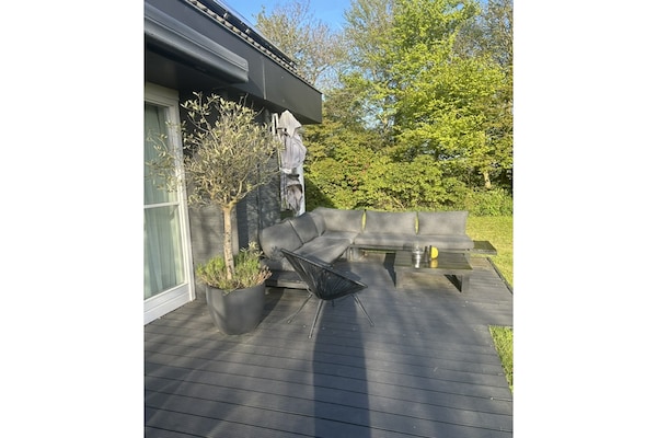 Foto van Bergen Mountain Villa, tuin en zee - Vakantiehuis in Bergen - TerraceBalcony