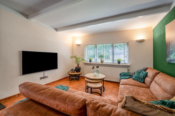 Foto van Hondvriendelijk verblijf met spa - Vakantiehuis in Voorthuizen - LivingRoom