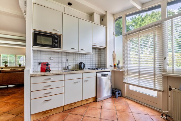 Foto van Hondvriendelijk verblijf met spa - Vakantiehuis in Voorthuizen - Kitchen