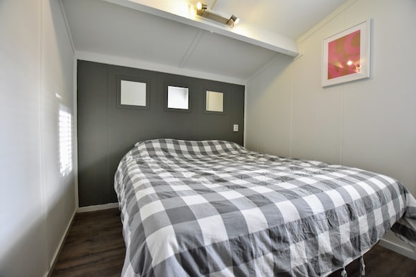 Foto van Hondvriendelijk verblijf met spa - Vakantiehuis in Voorthuizen - BedRoom