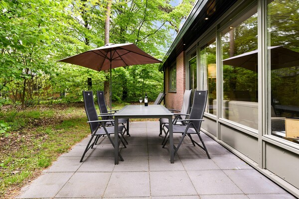 Foto van Gezellige bungalow in Putten - Vakantiehuis in Putten - TerraceBalcony